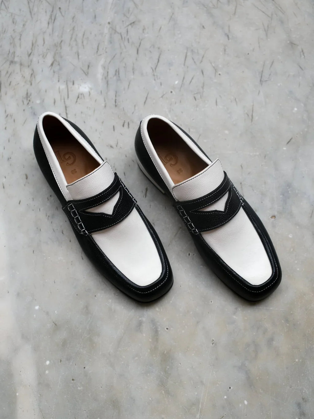 Mocassin Othilie Black & white - Léopoldine de Galzain