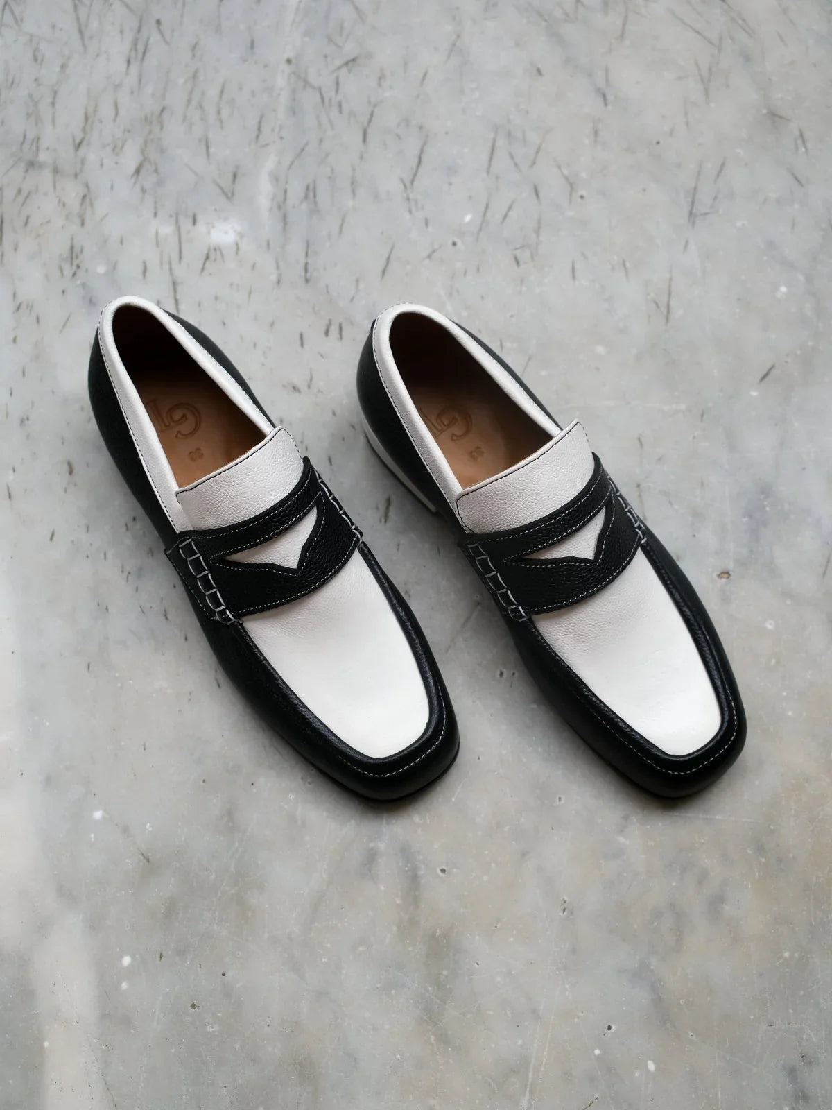 Mocassin Othilie Black & white - Léopoldine de Galzain
