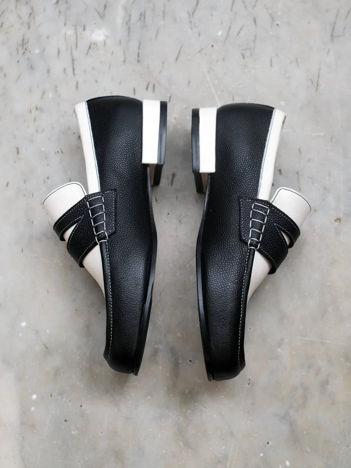 Mocassin Othilie Black & white - Léopoldine de Galzain